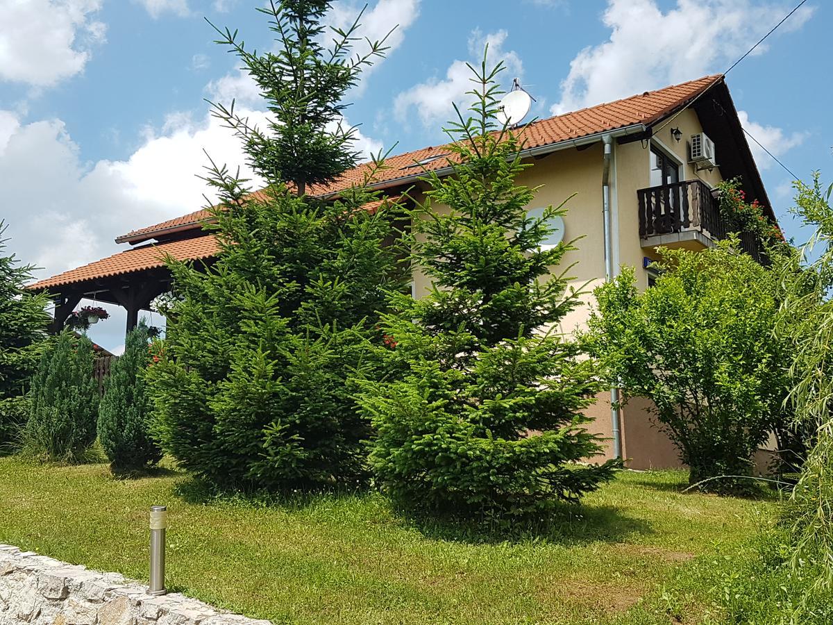 Ferienwohnung House Petra Rakovica Exterior foto